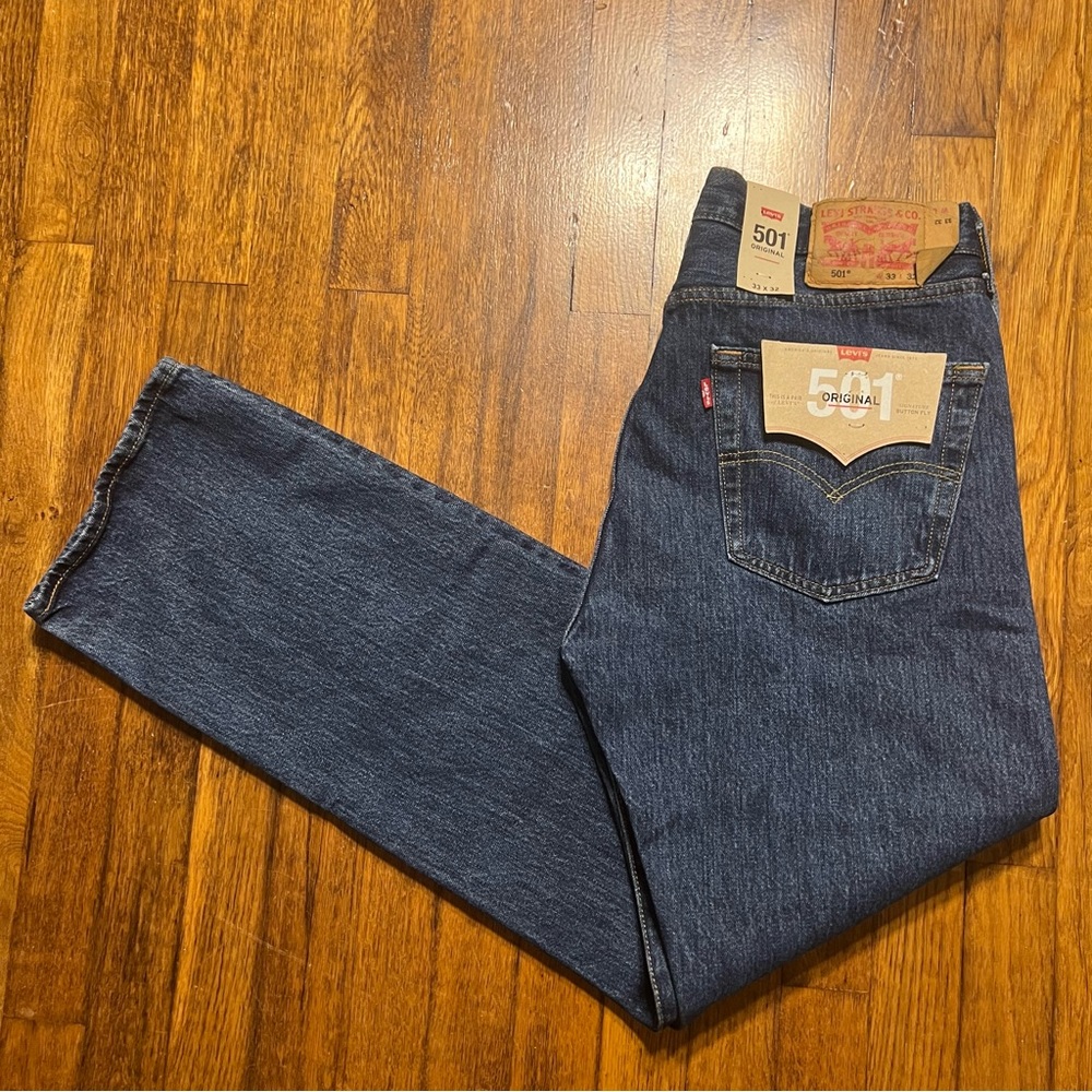 Levis 501 Jeans 33x32 New Mens Original Button Fly Straight Leg Medium Wash NWT